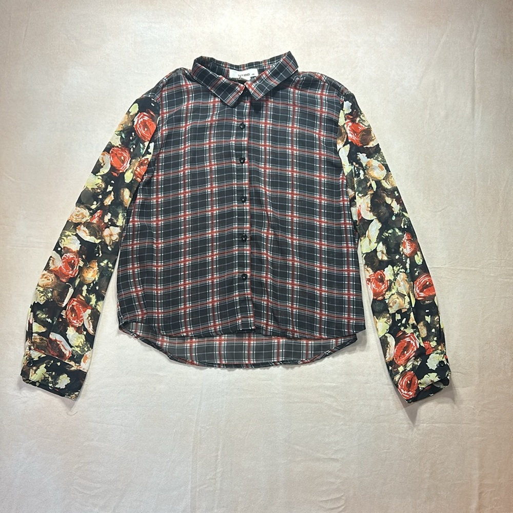 Sans Souci floral flannel top
